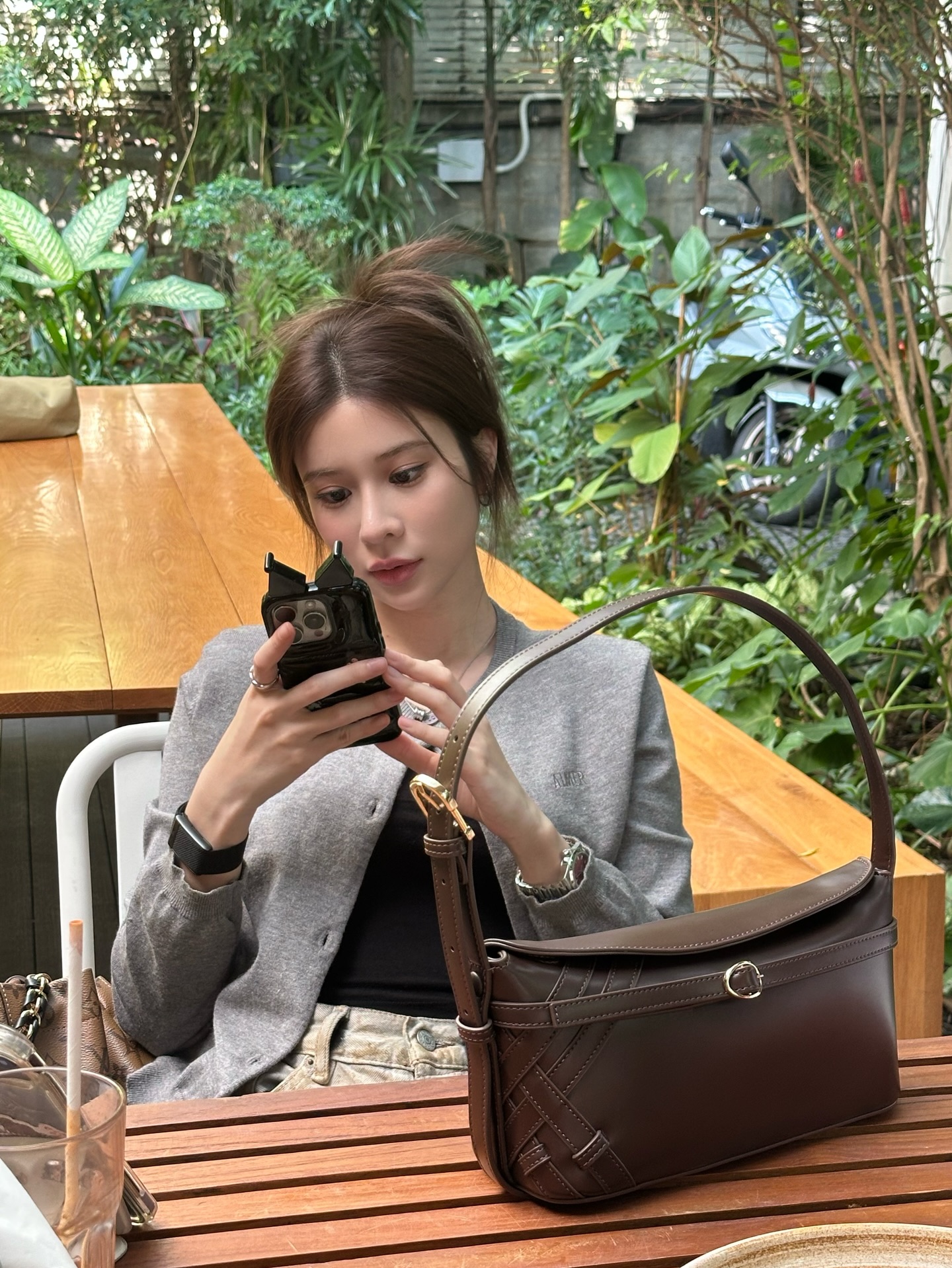 เก้า - สุภัสสรา ธนชาต