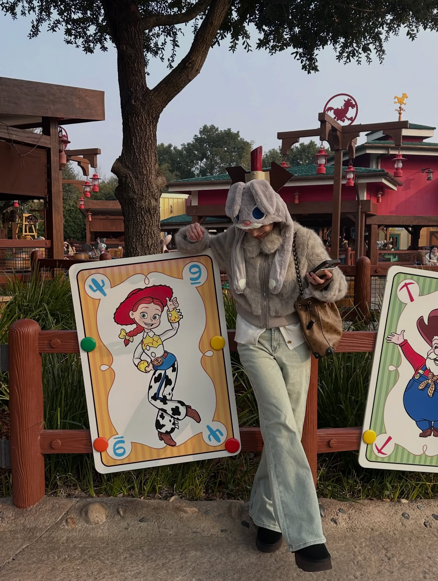 เก้า - สุภัสสรา ธนชาต