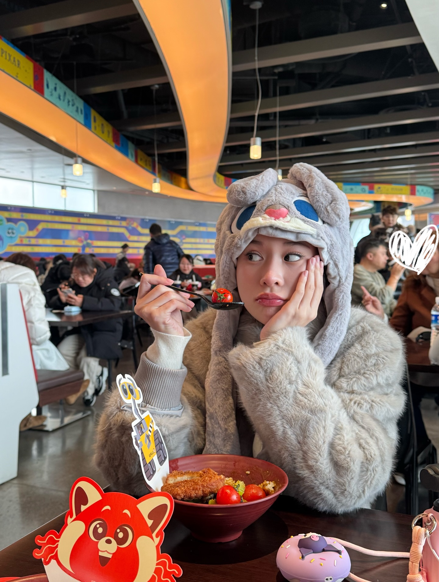 เก้า - สุภัสสรา ธนชาต