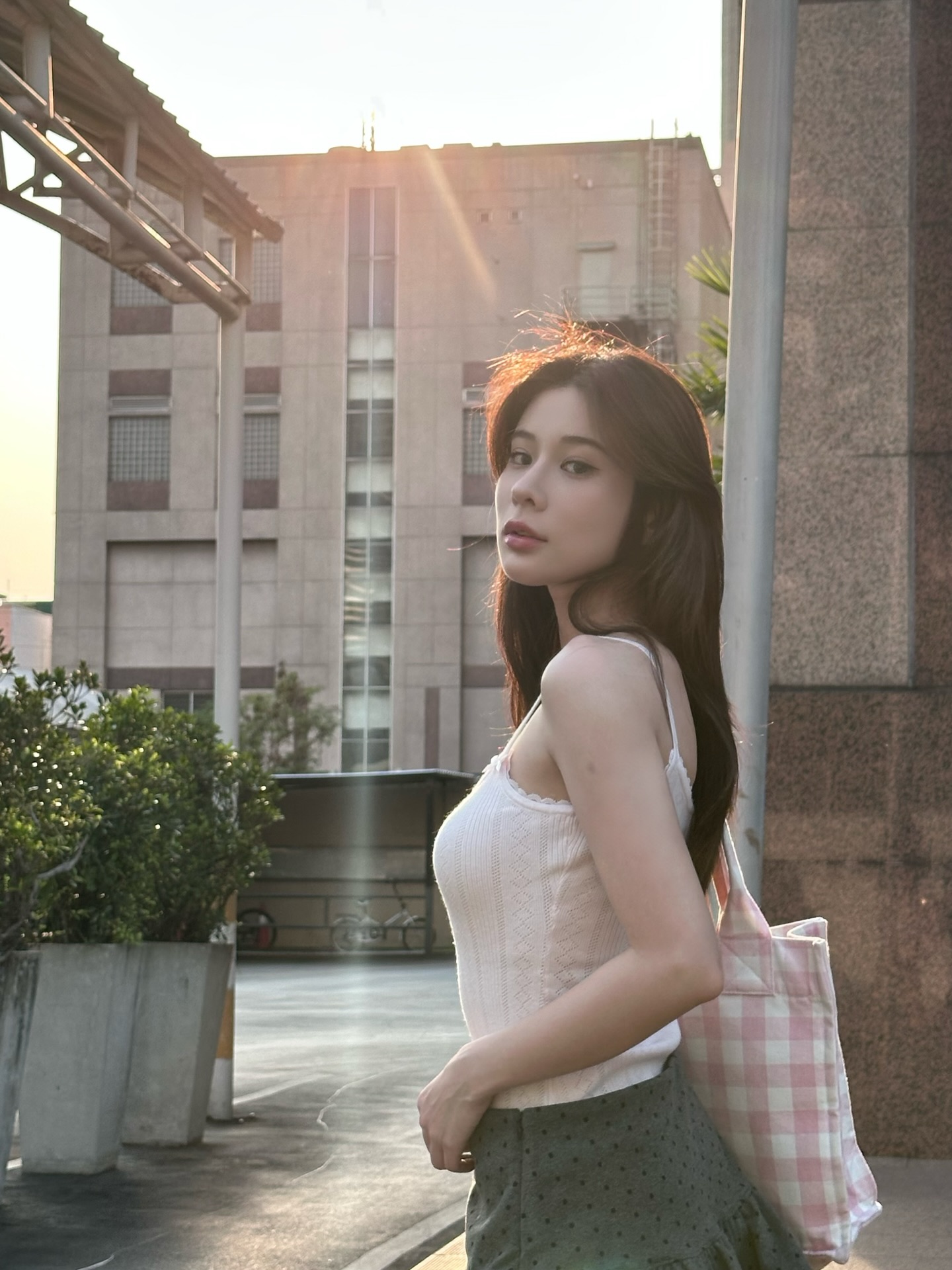 เก้า - สุภัสสรา ธนชาต