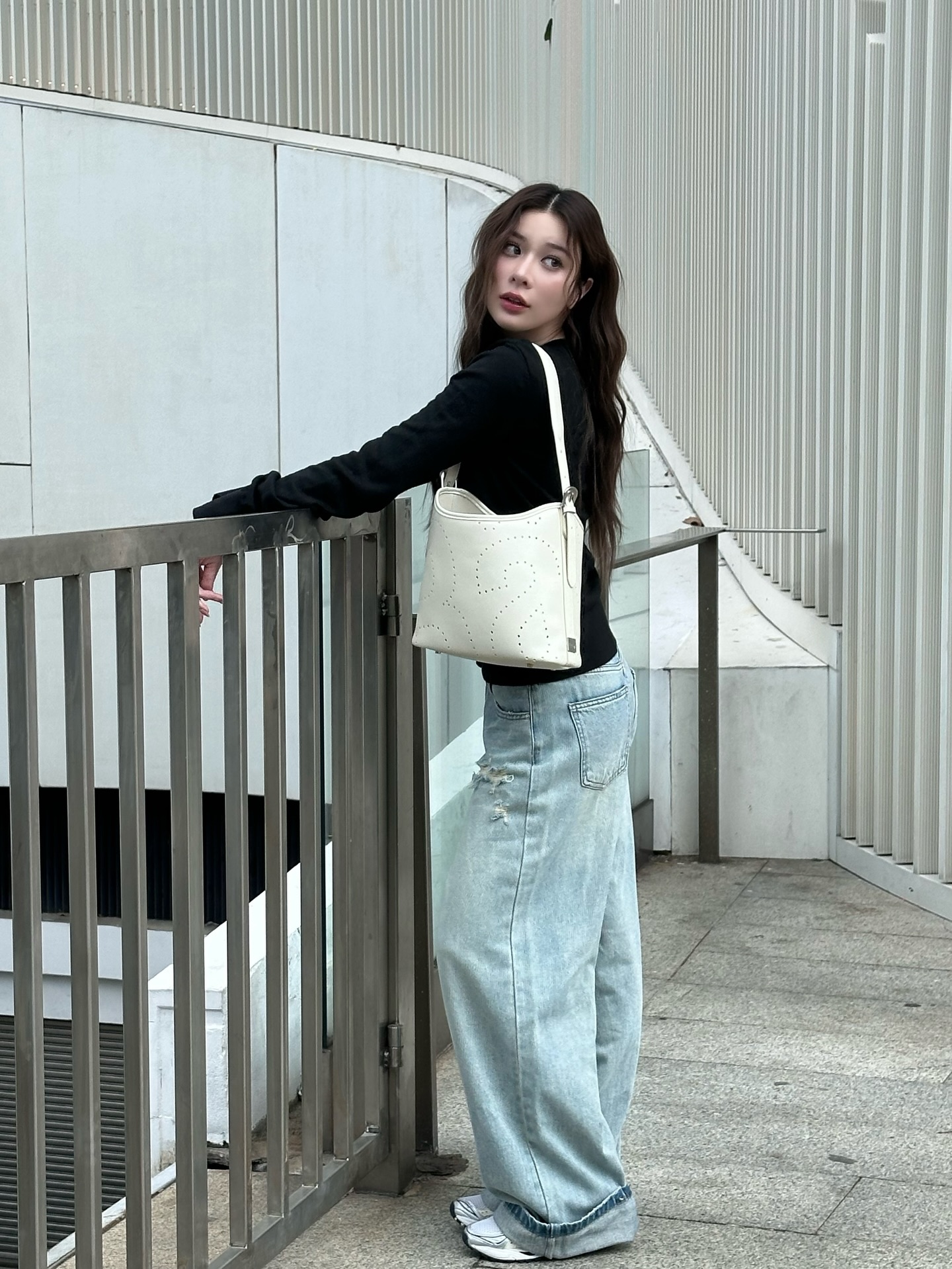 เก้า - สุภัสสรา ธนชาต