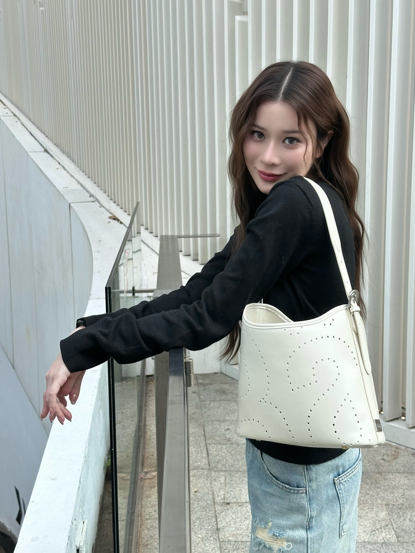 เก้า - สุภัสสรา ธนชาต