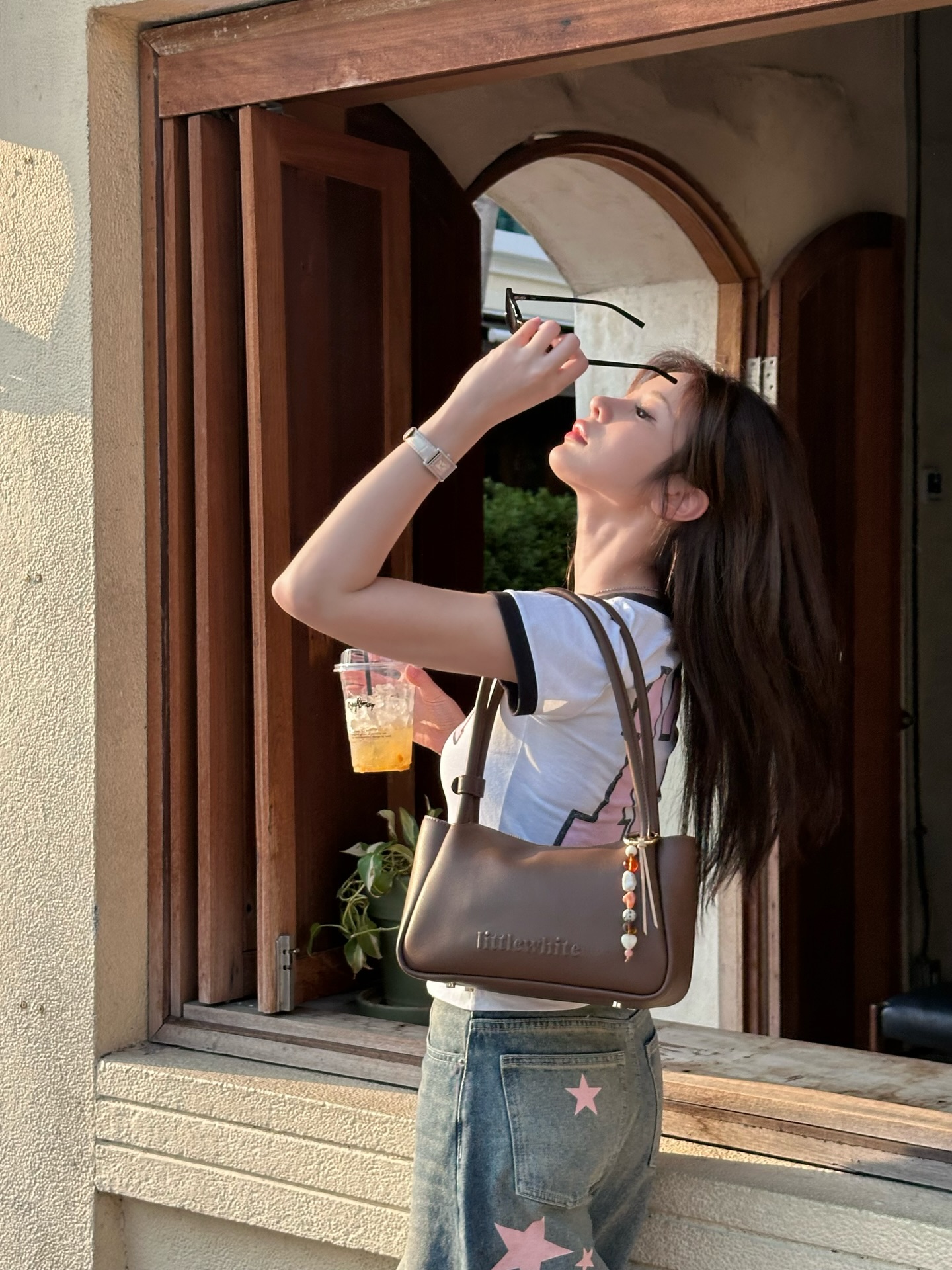 เก้า - สุภัสสรา ธนชาต