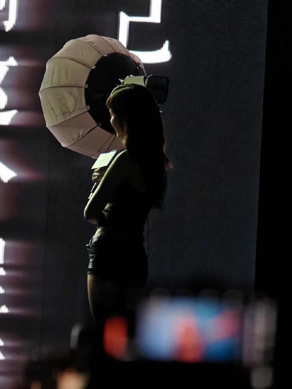 เก้า - สุภัสสรา ธนชาต