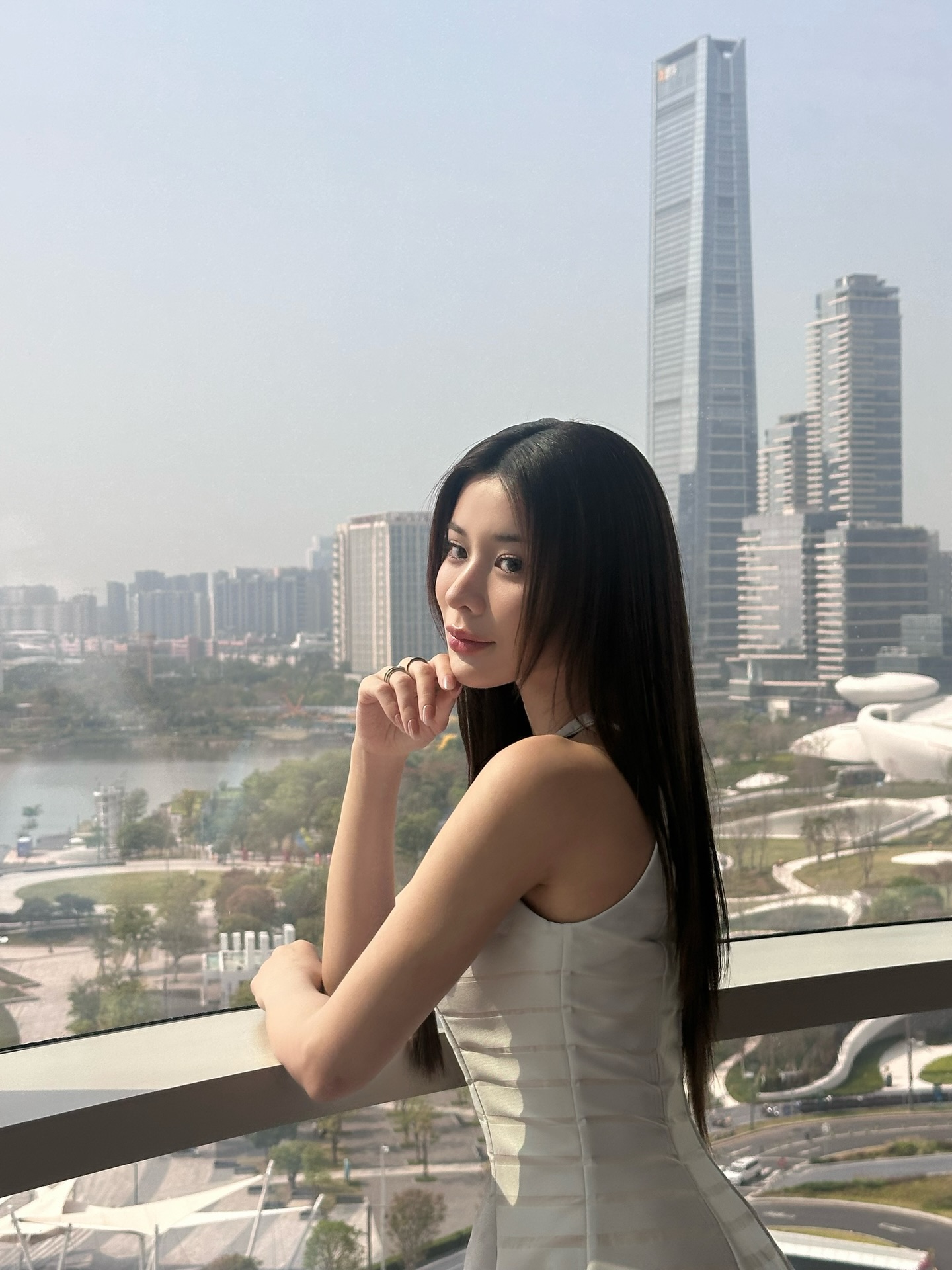 เก้า - สุภัสสรา ธนชาต