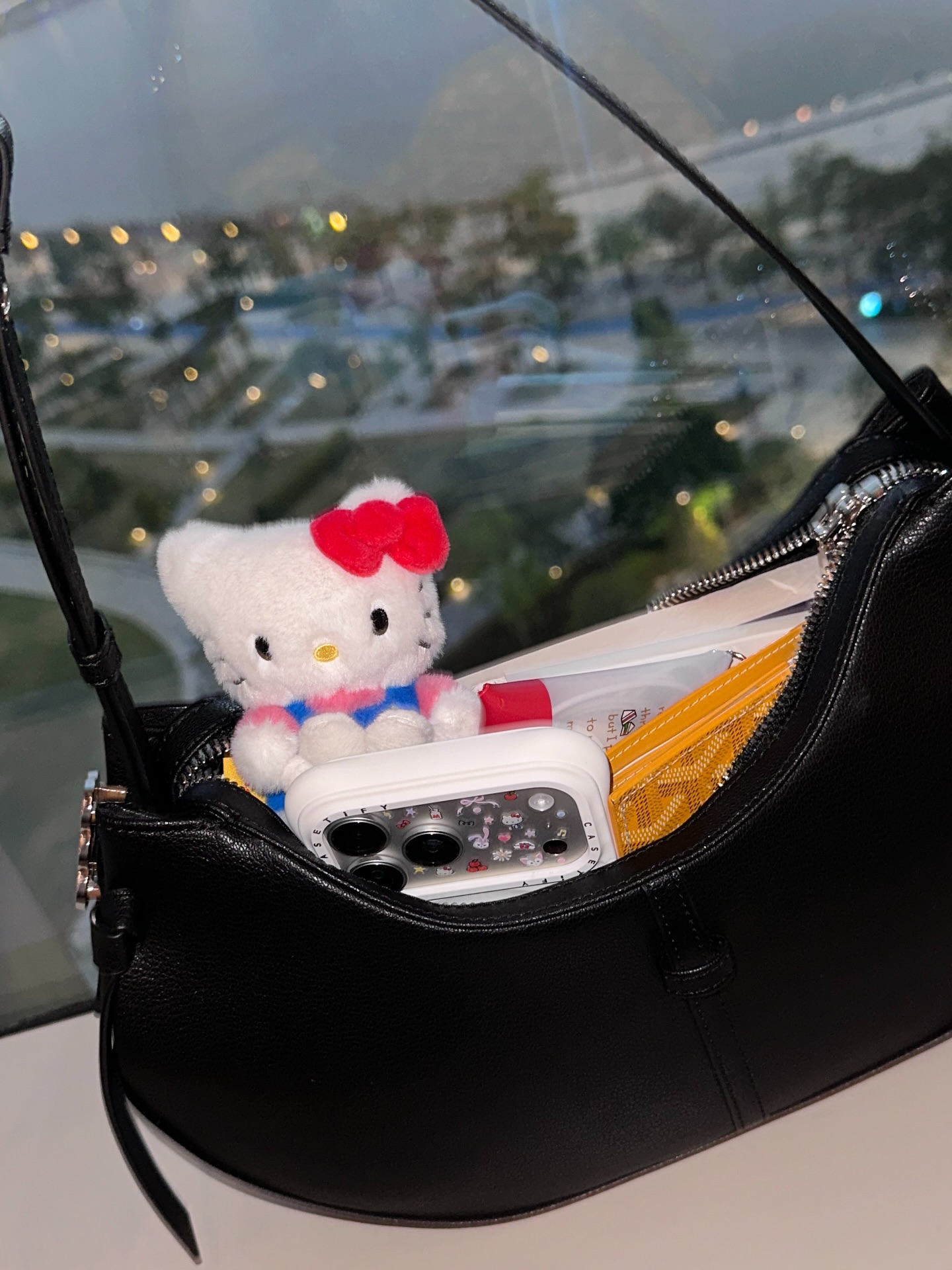 เก้า - สุภัสสรา ธนชาต