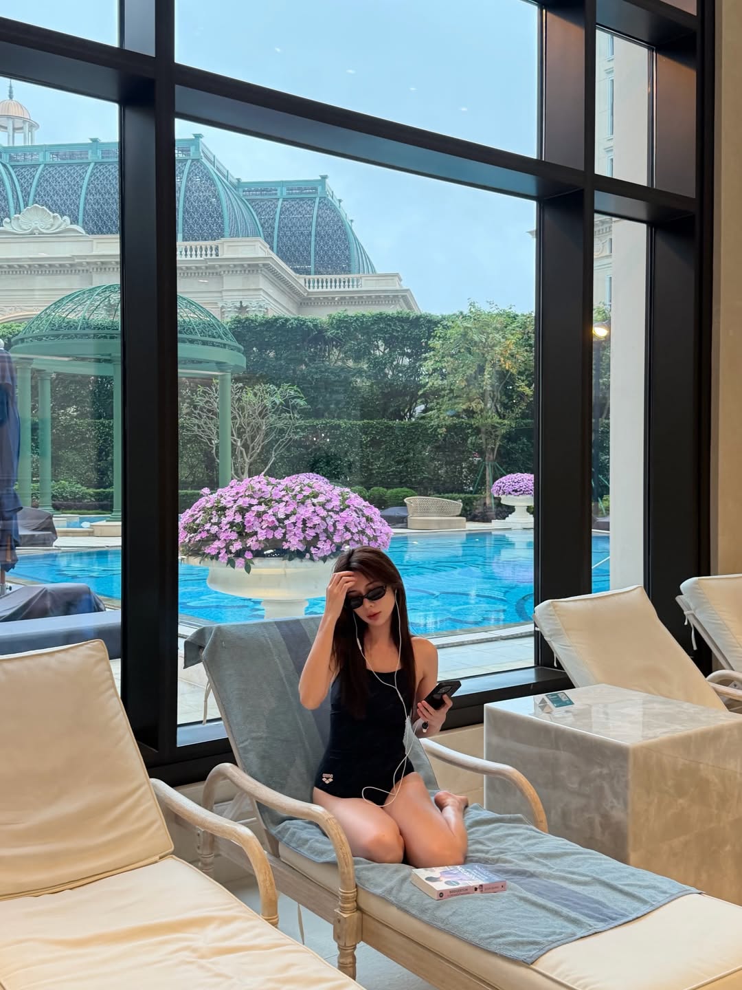 เก้า - สุภัสสรา ธนชาต