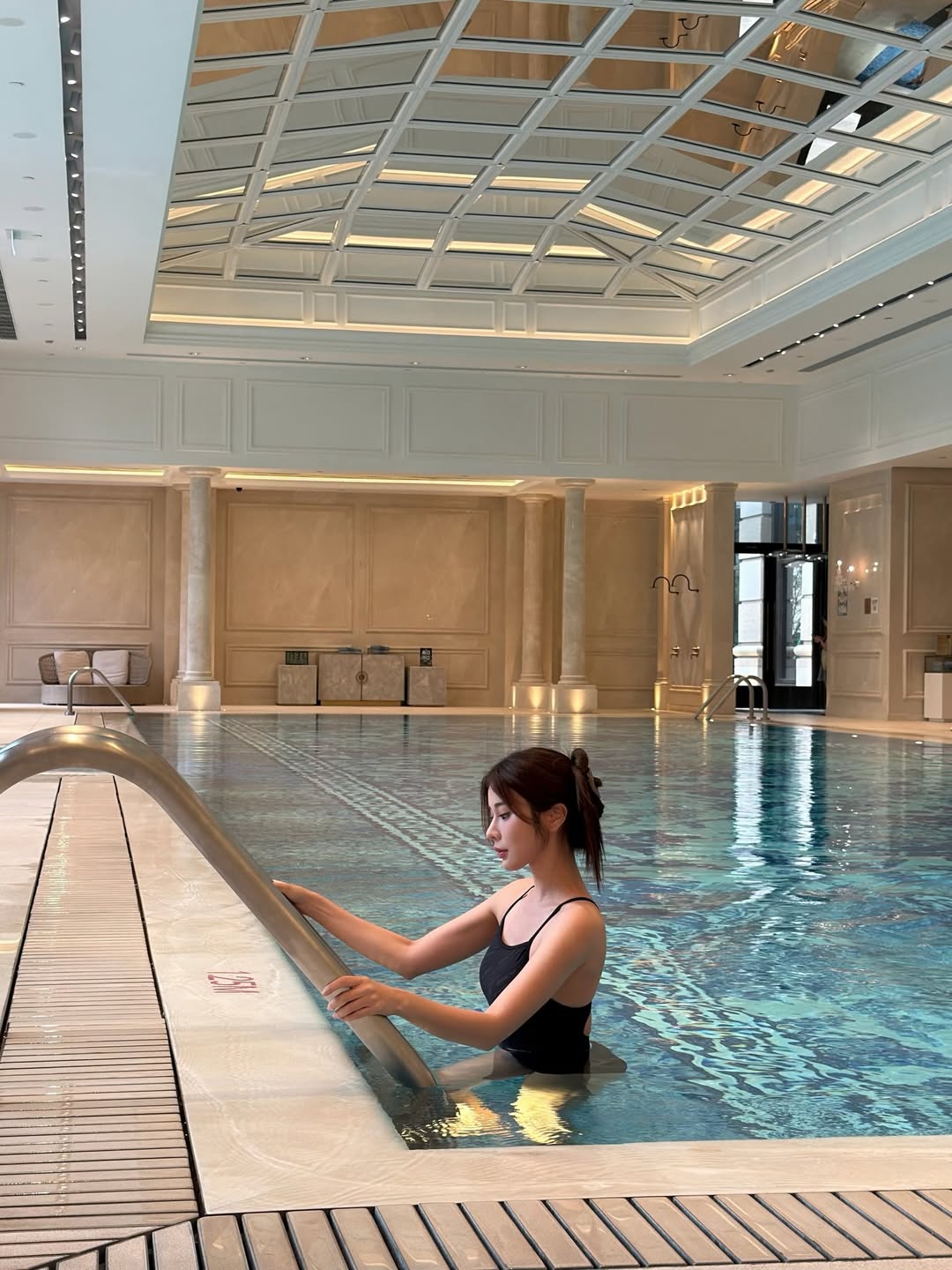 เก้า - สุภัสสรา ธนชาต