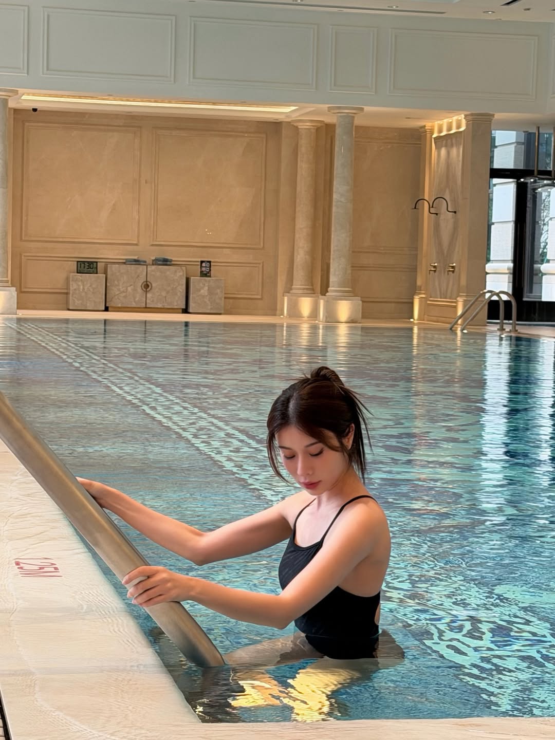 เก้า - สุภัสสรา ธนชาต