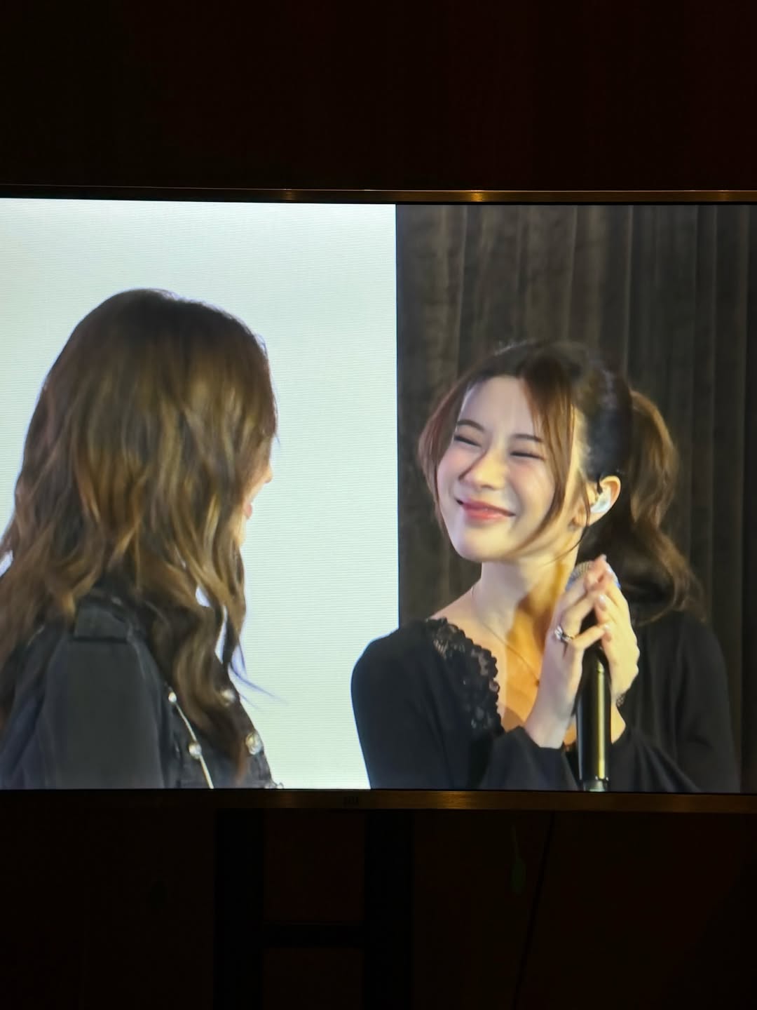 เก้า - สุภัสสรา ธนชาต