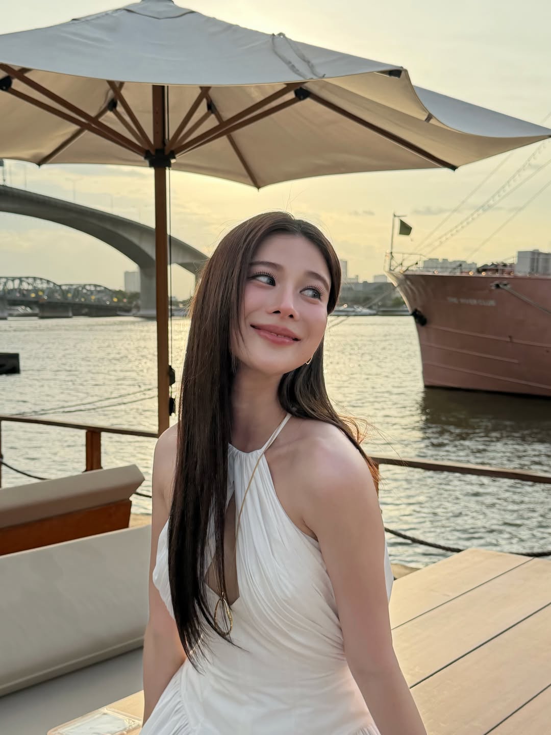 เก้า - สุภัสสรา ธนชาต