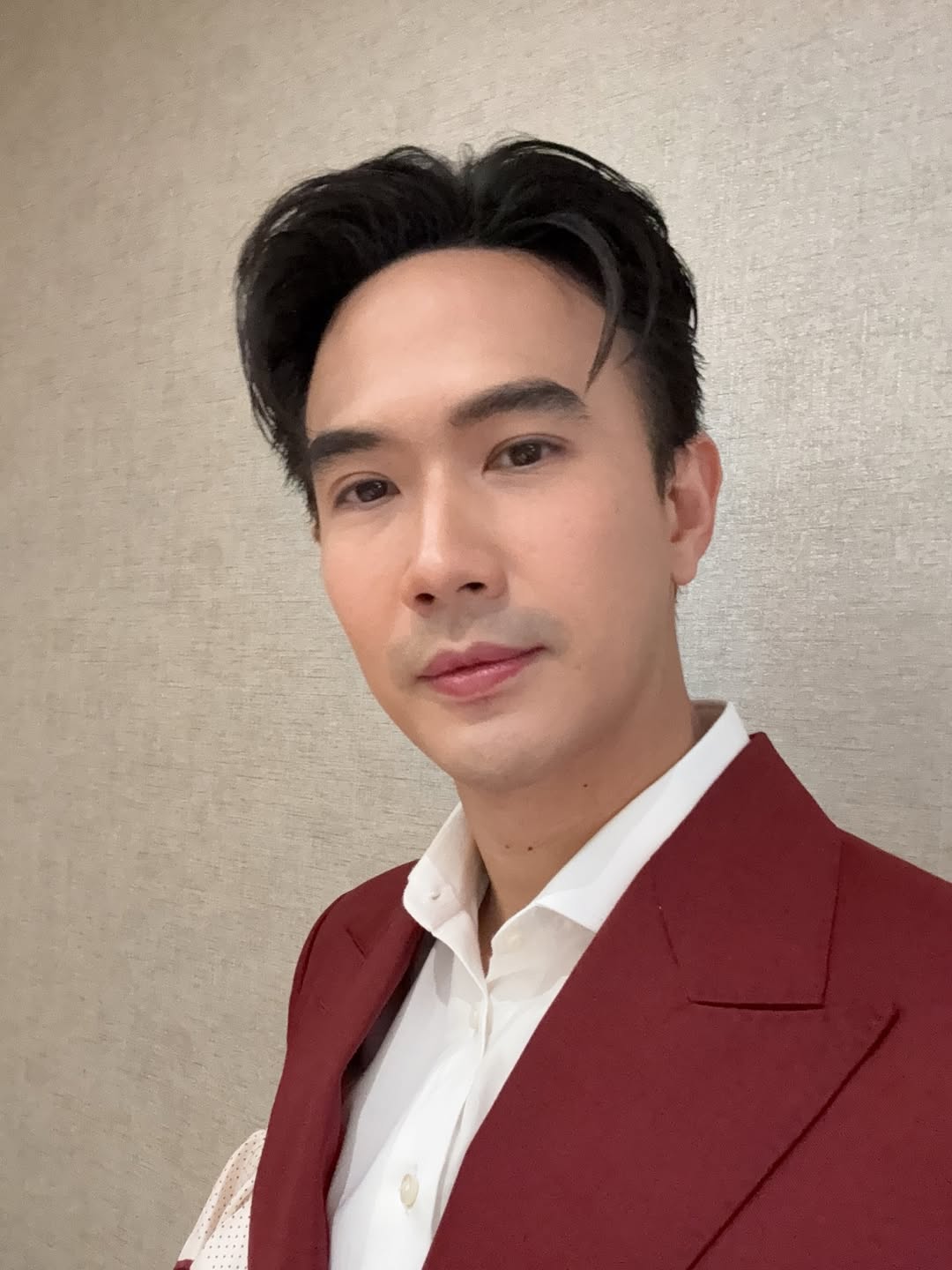 แม็ค - ปวิช เวียงนนท์
