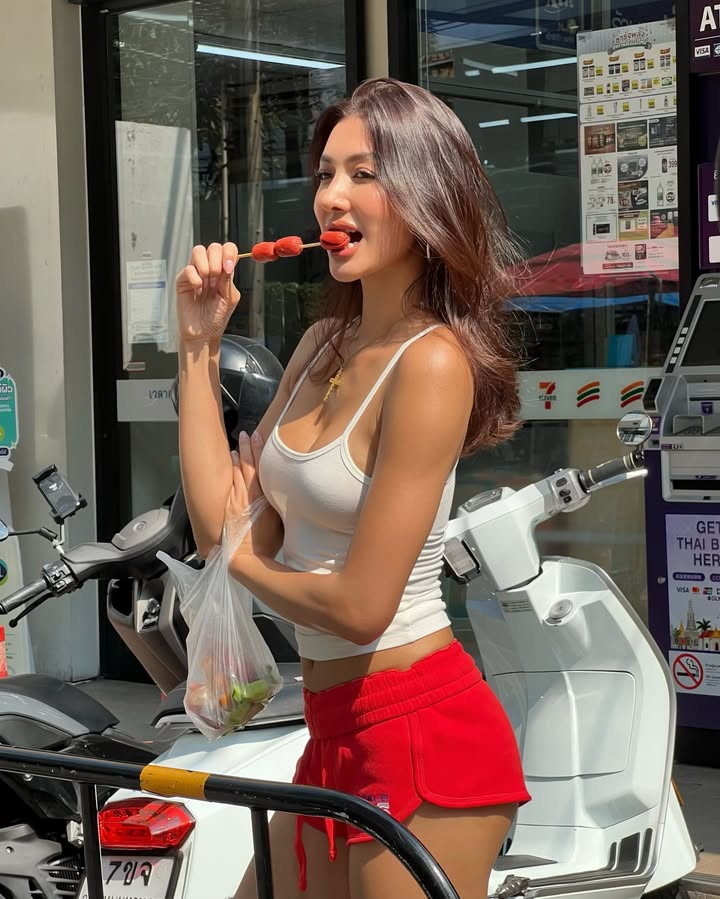 ปริม - กรวรรณ หลอดสันเทียะ