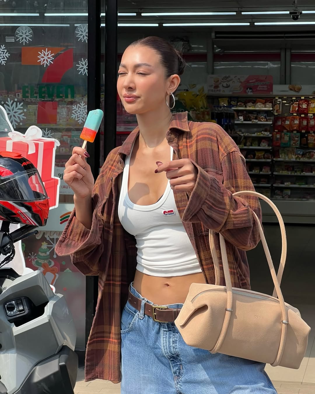 ปริม - กรวรรณ หลอดสันเทียะ