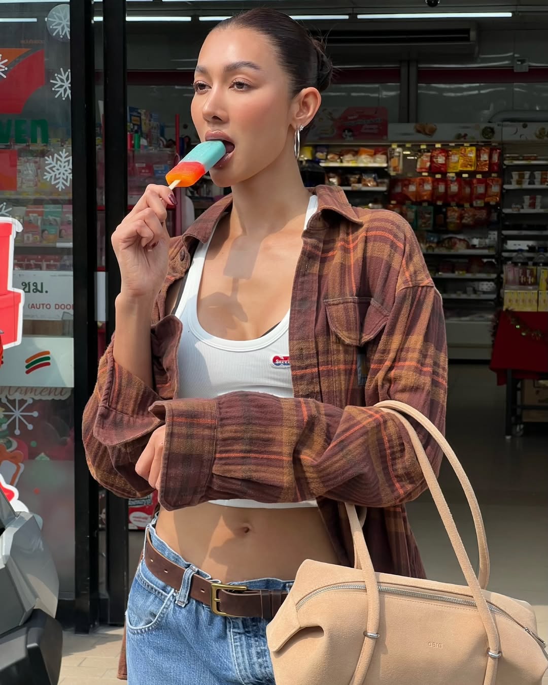 ปริม - กรวรรณ หลอดสันเทียะ