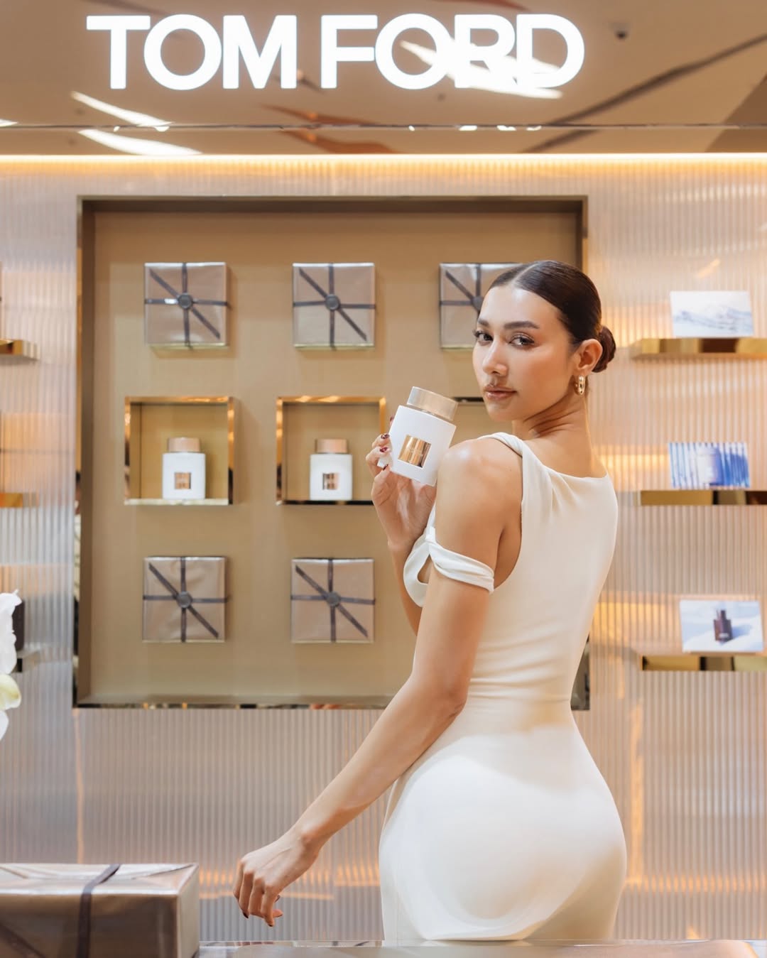 ปริม - กรวรรณ หลอดสันเทียะ