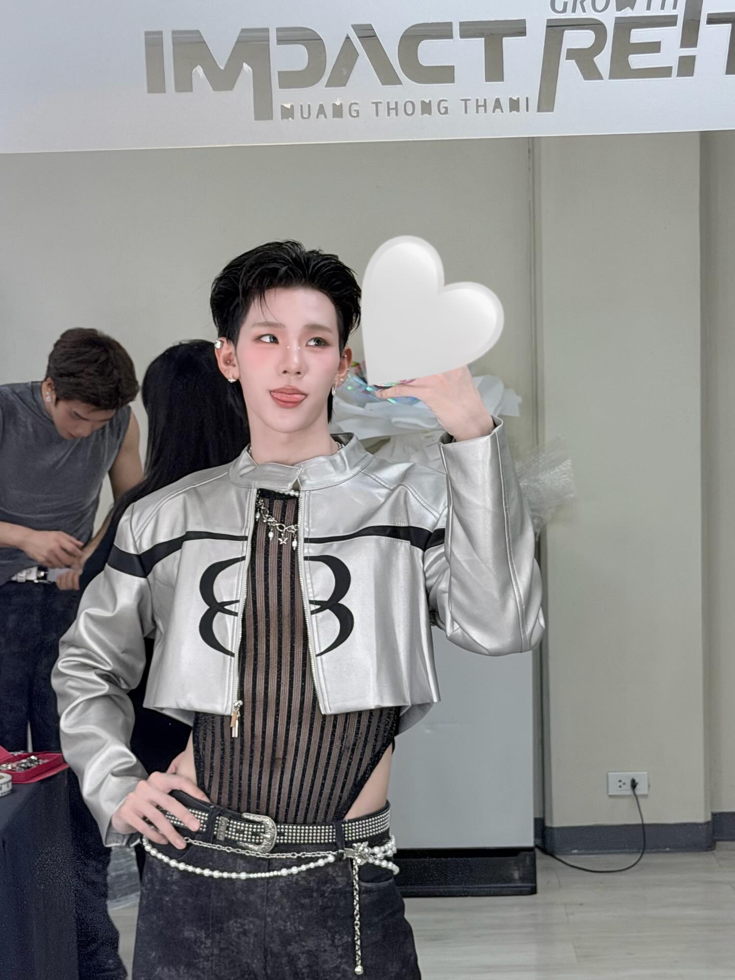 ปลั๊กกี้ - ธรากร คำสิงห์