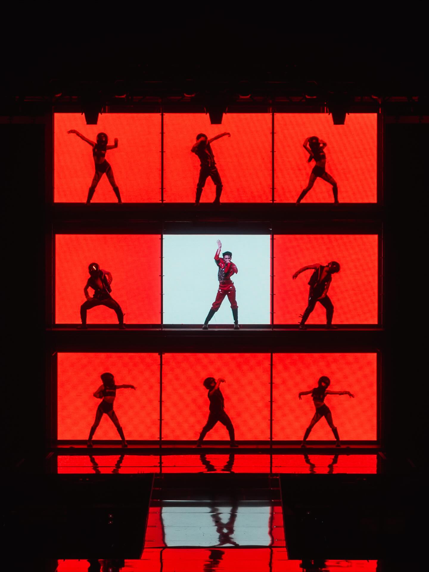 ปลั๊กกี้ - ธรากร คำสิงห์