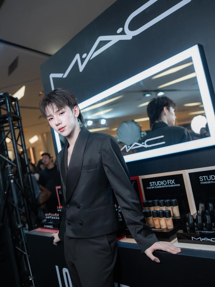 ปลั๊กกี้ - ธรากร คำสิงห์