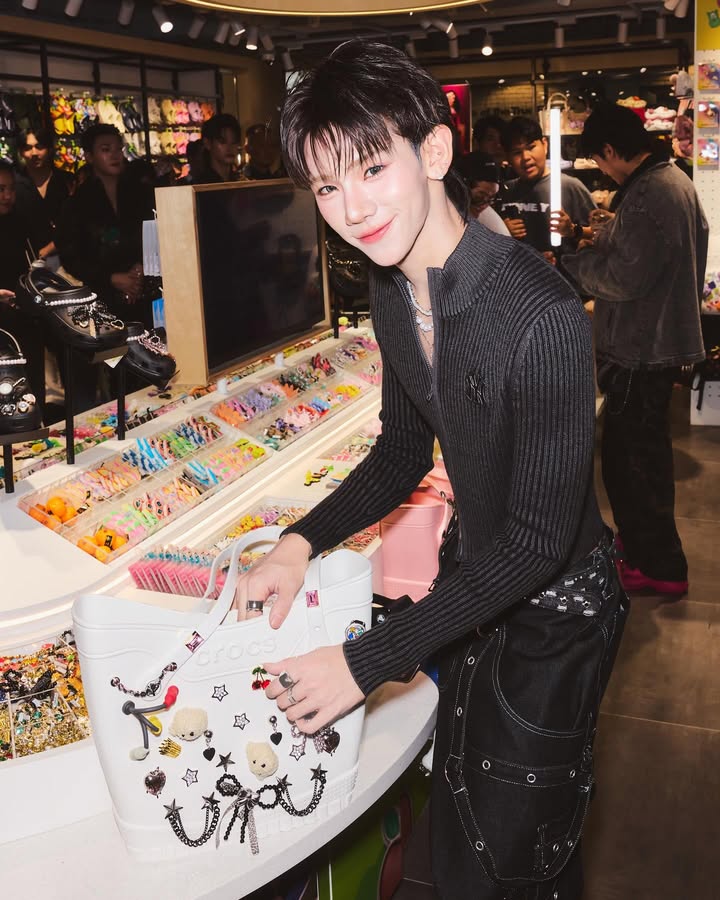 ปลั๊กกี้ - ธรากร คำสิงห์