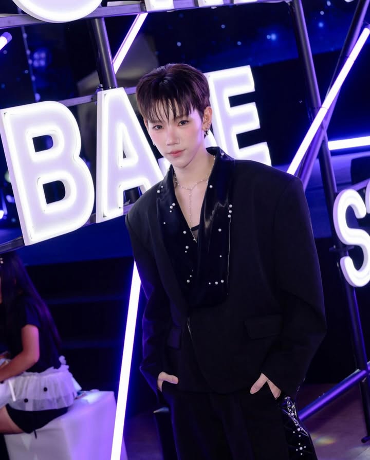 ปลั๊กกี้ - ธรากร คำสิงห์