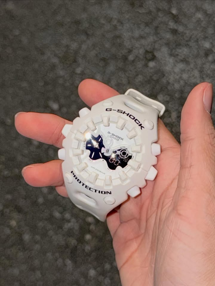 ปลั๊กกี้ - ธรากร คำสิงห์