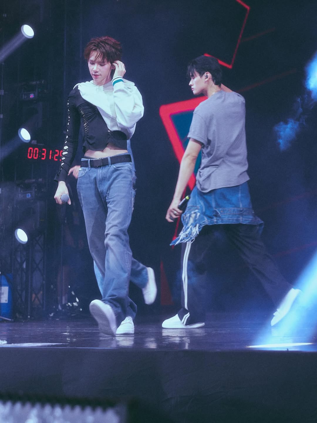 ปลั๊กกี้ - ธรากร คำสิงห์