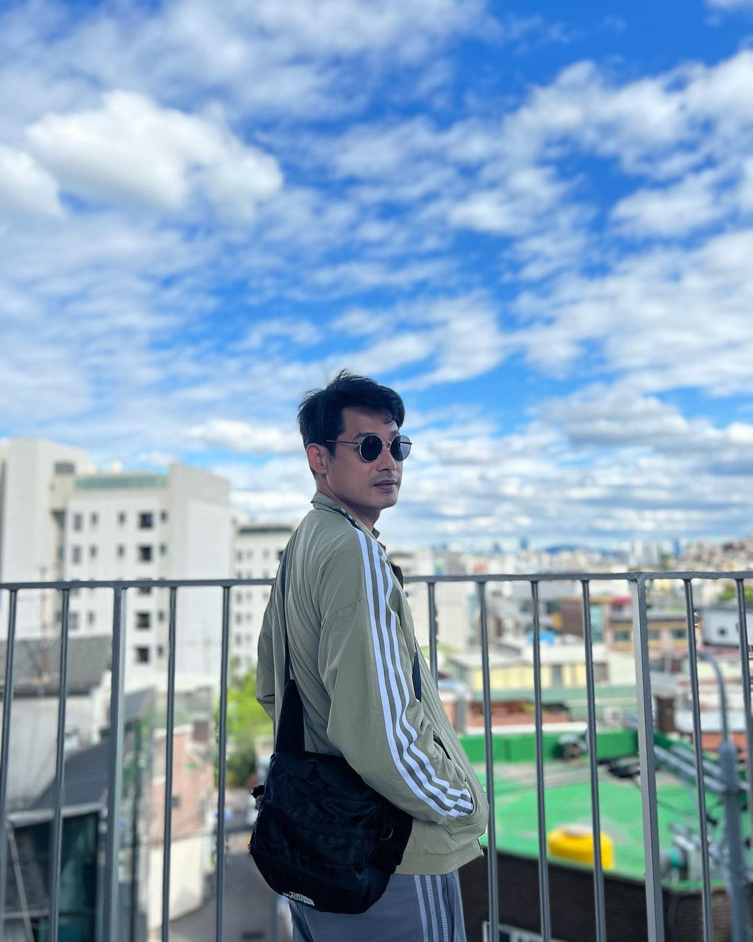 เพชร - กรุณพล เทียนสุวรรณ