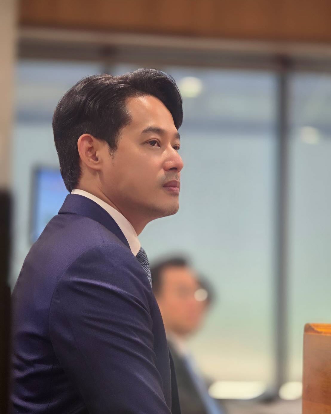 เพชร - กรุณพล เทียนสุวรรณ