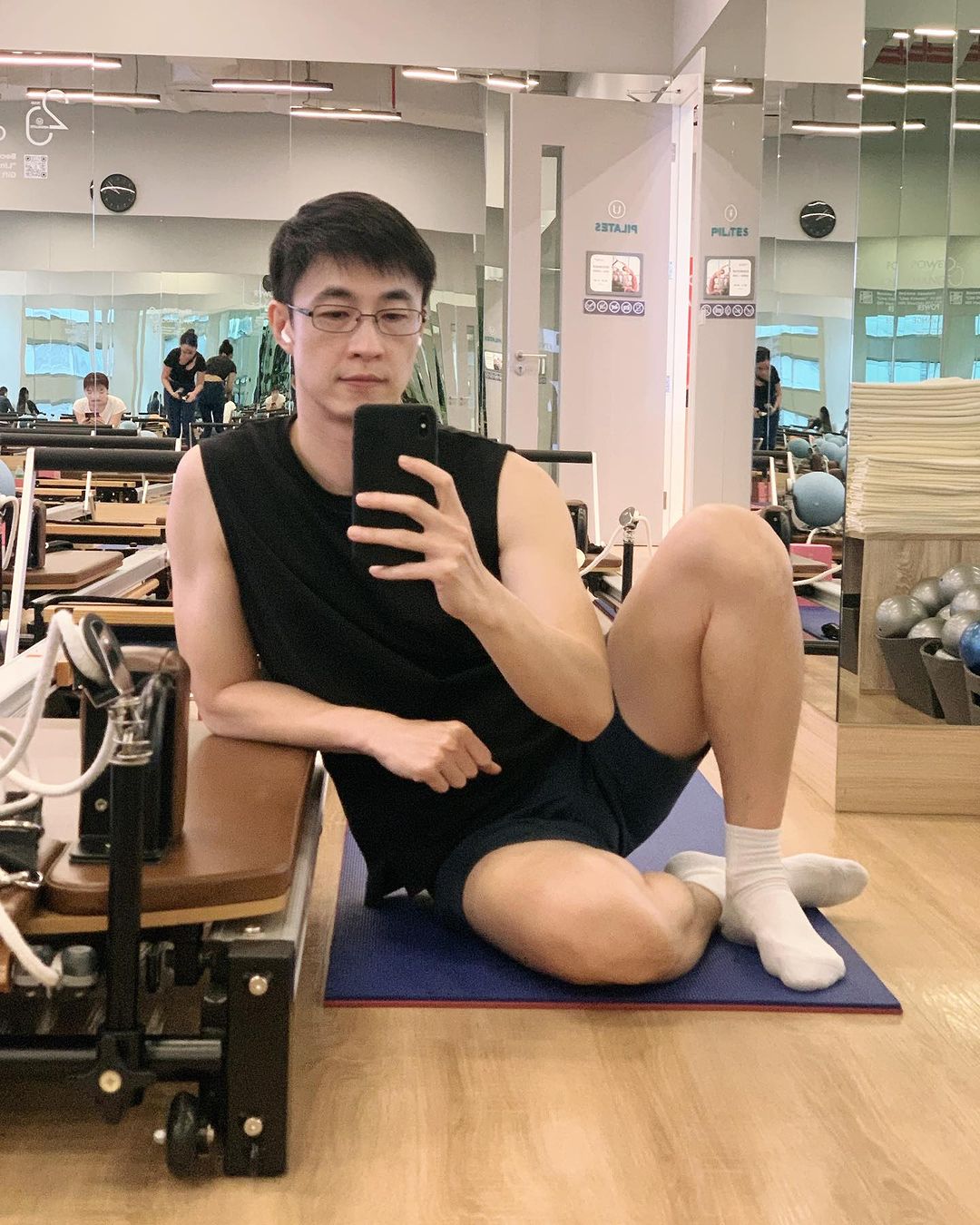 ไก่ - ภาษิต อภิญญาวาท