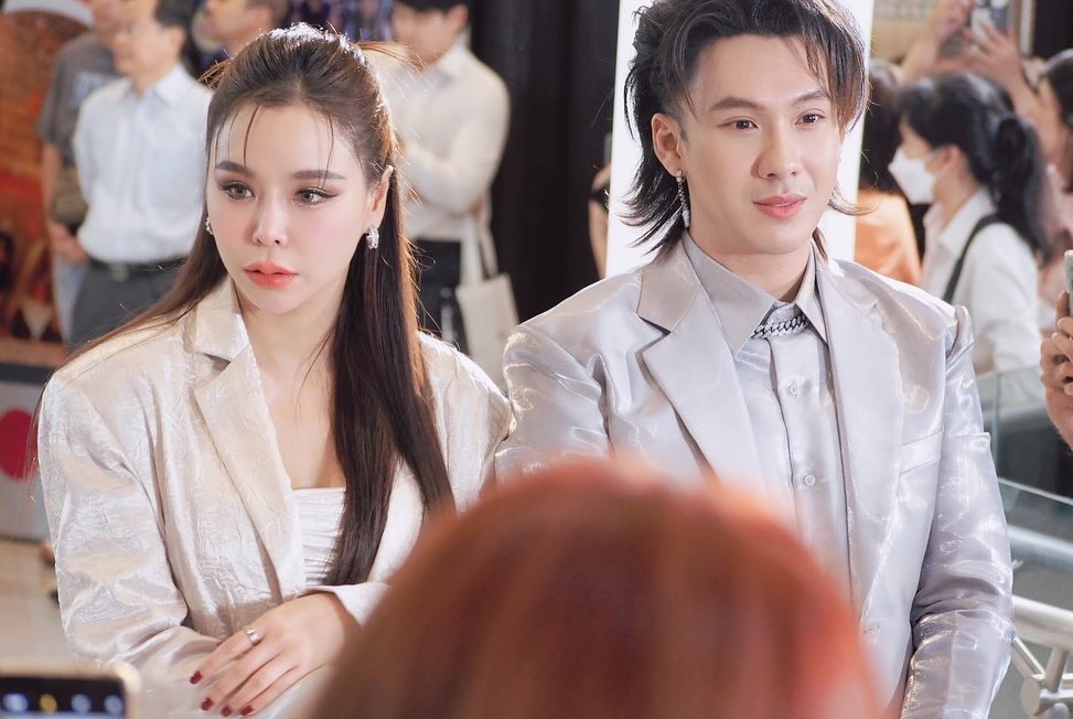 ตั้ม - วราวุธ โพธิ์ยิ้ม