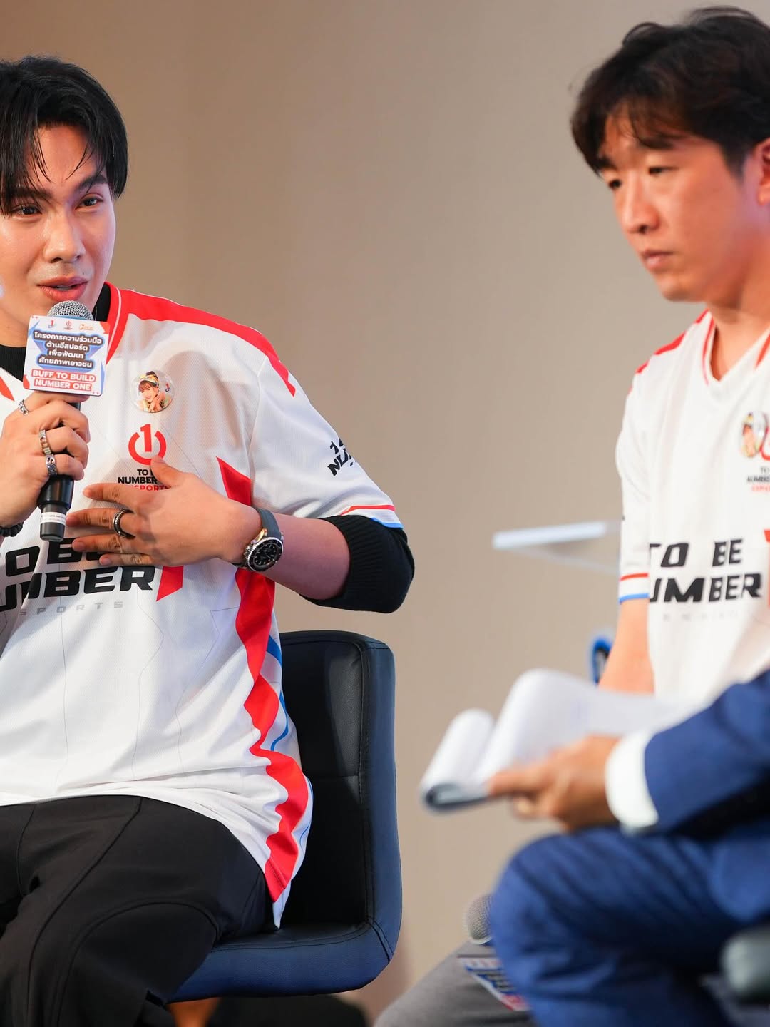 ตั้ม - วราวุธ โพธิ์ยิ้ม