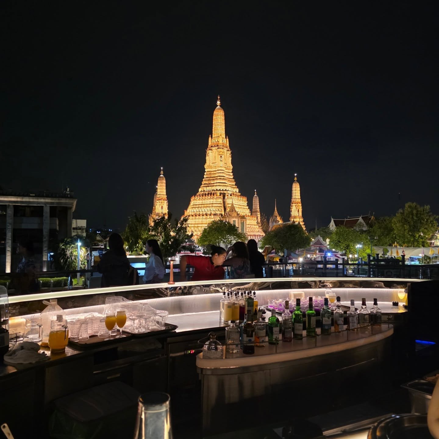 ตั้ม - วราวุธ โพธิ์ยิ้ม
