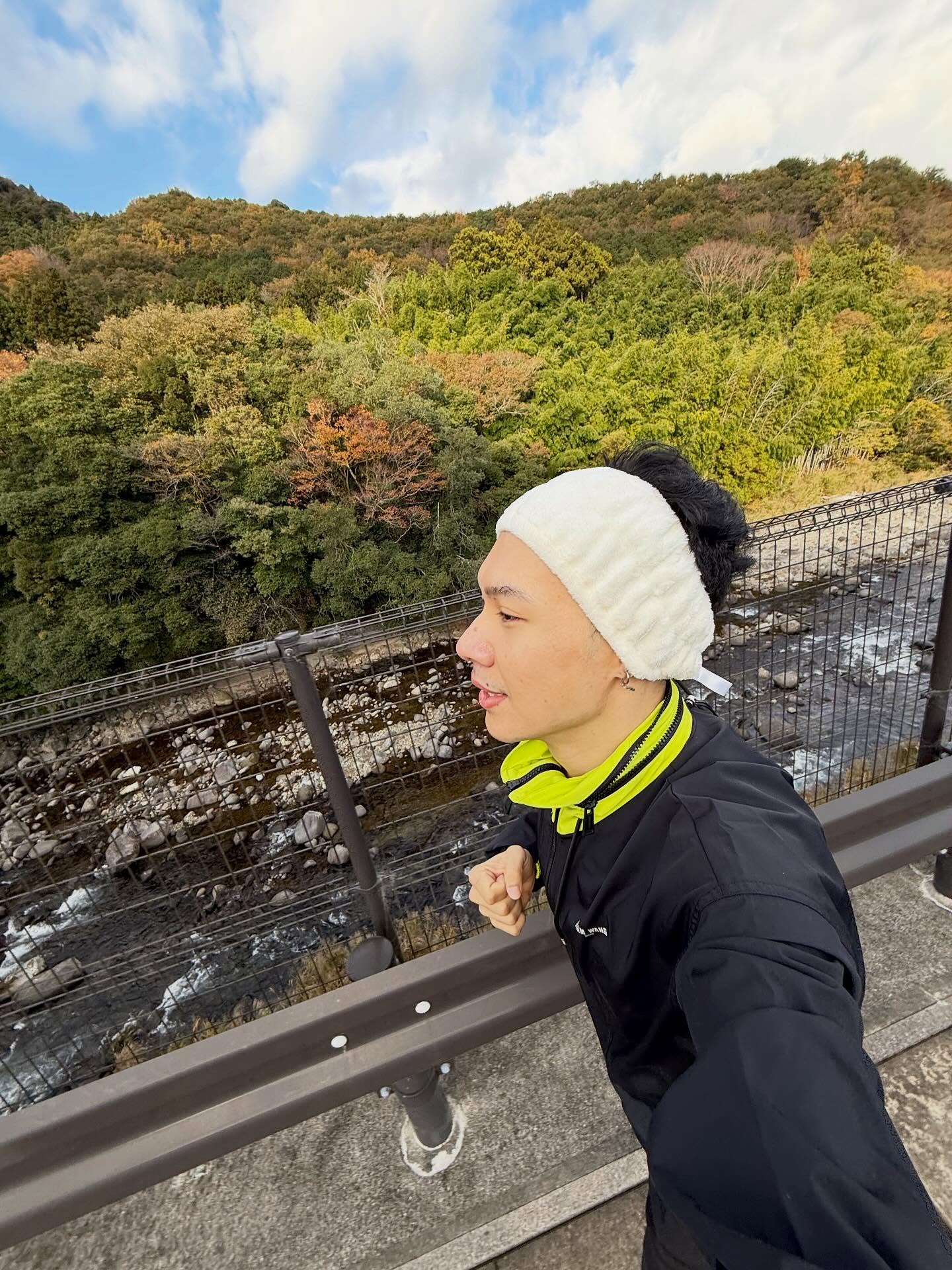 ตั้ม - วราวุธ โพธิ์ยิ้ม