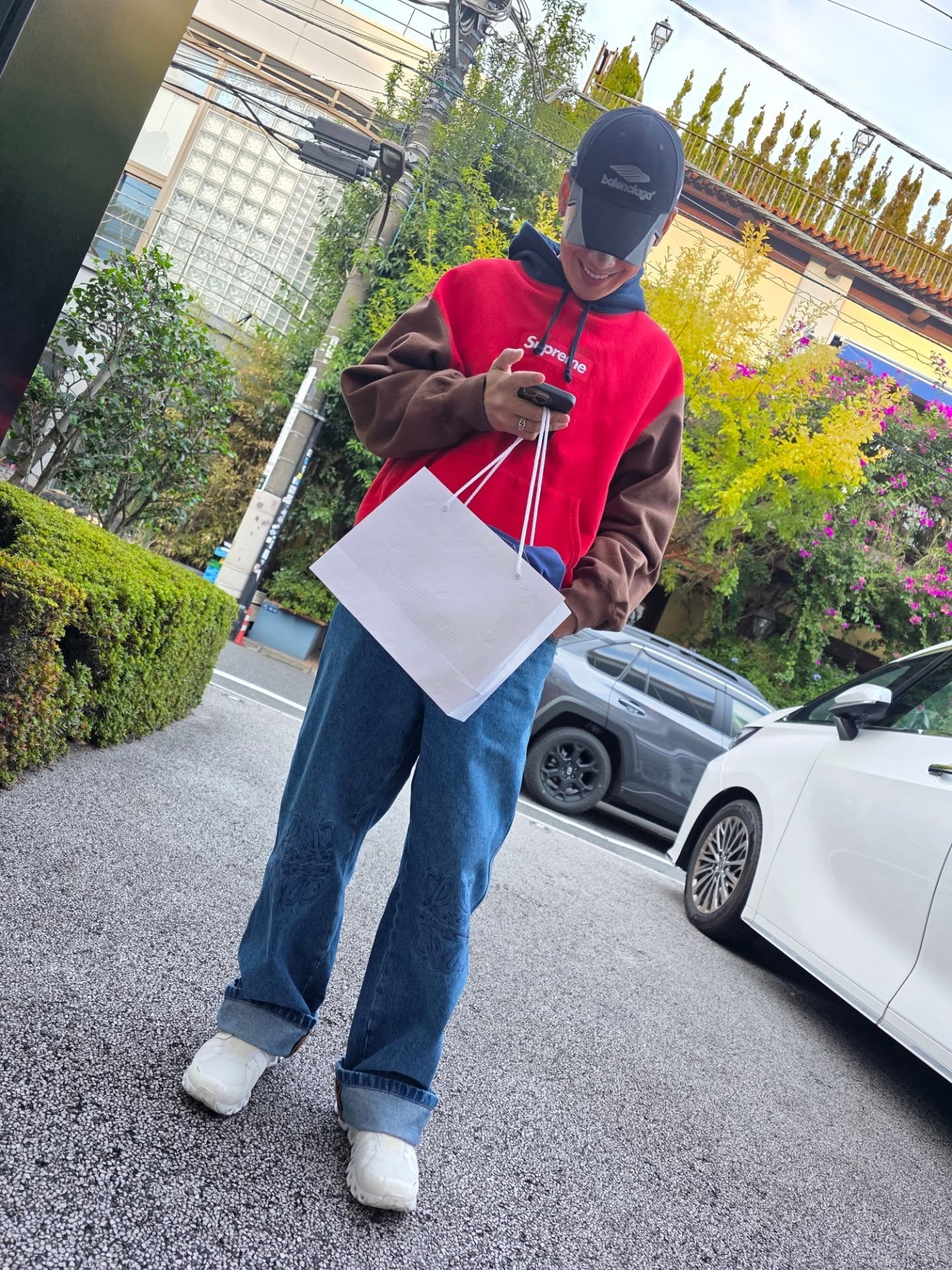 ตั้ม - วราวุธ โพธิ์ยิ้ม