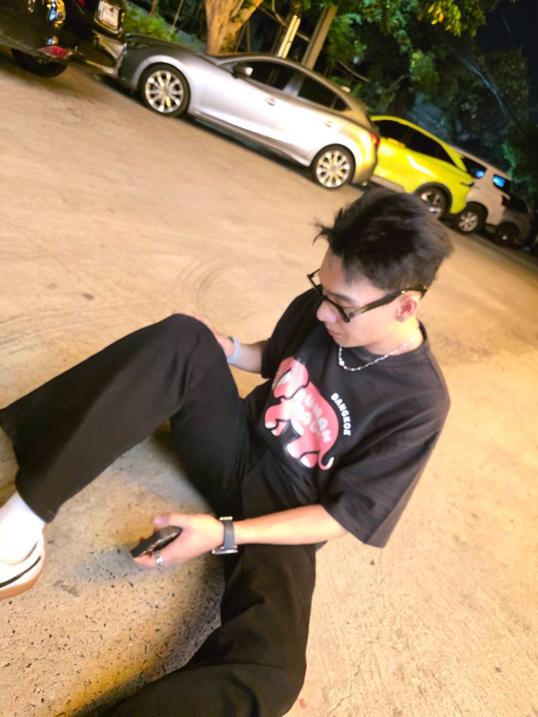 ตั้ม - วราวุธ โพธิ์ยิ้ม