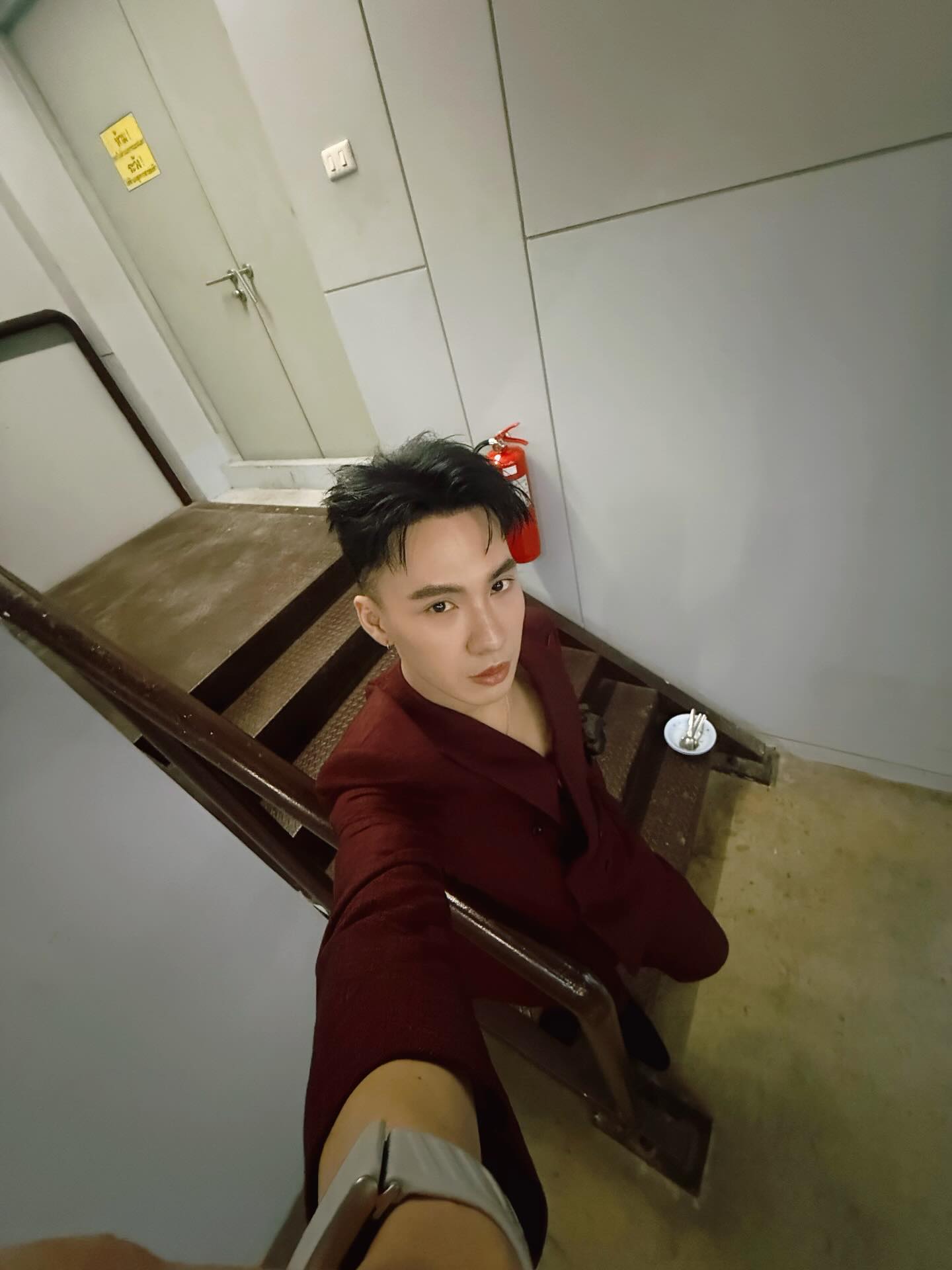 ตั้ม - วราวุธ โพธิ์ยิ้ม