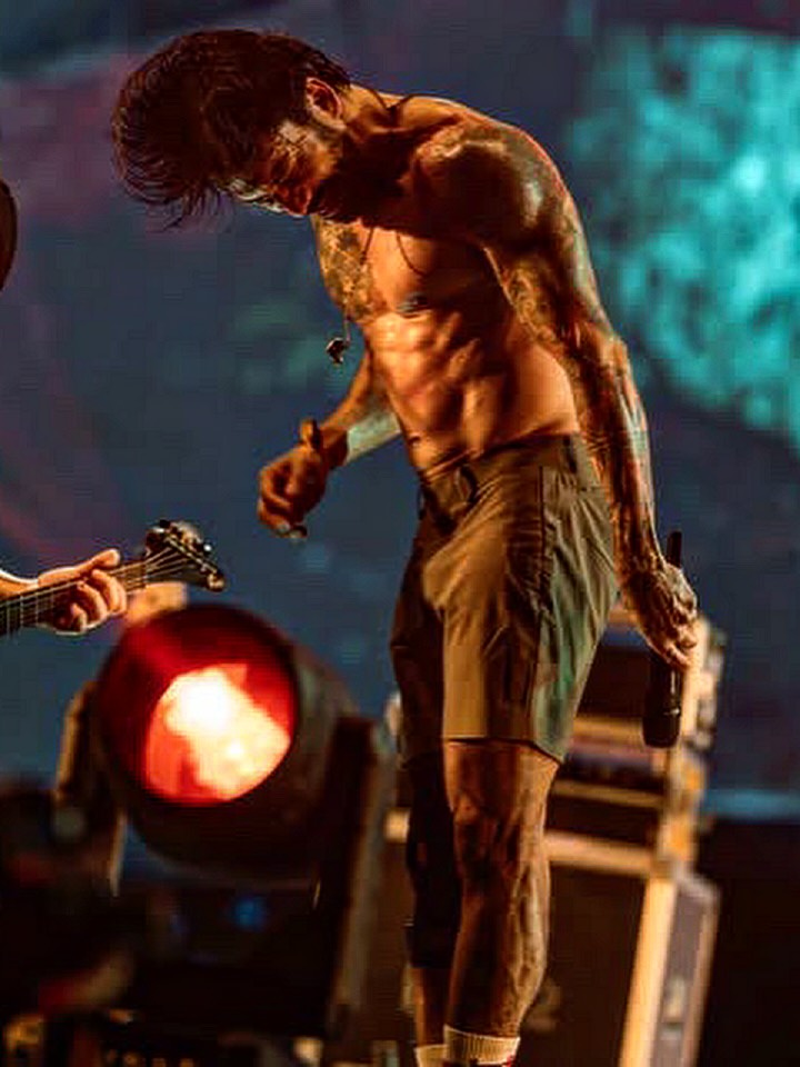 เจ๋ง - เดชา โคนาโล