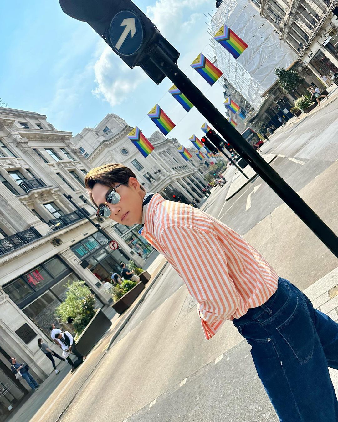 กัปตัน - ชลธร คงยิ่งยง