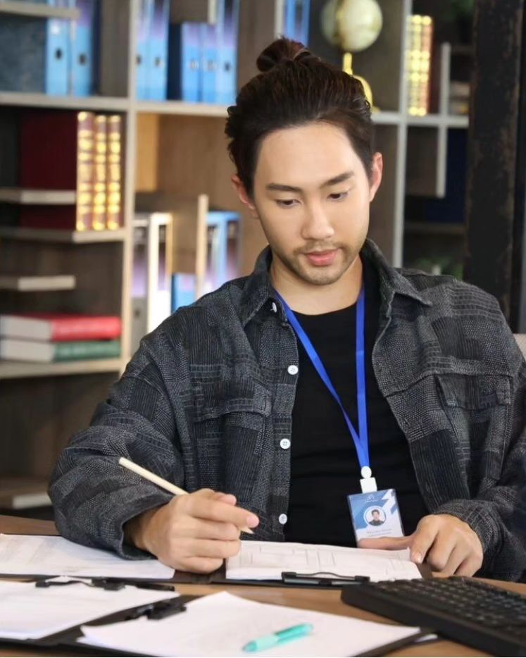 กัปตัน - ชลธร คงยิ่งยง