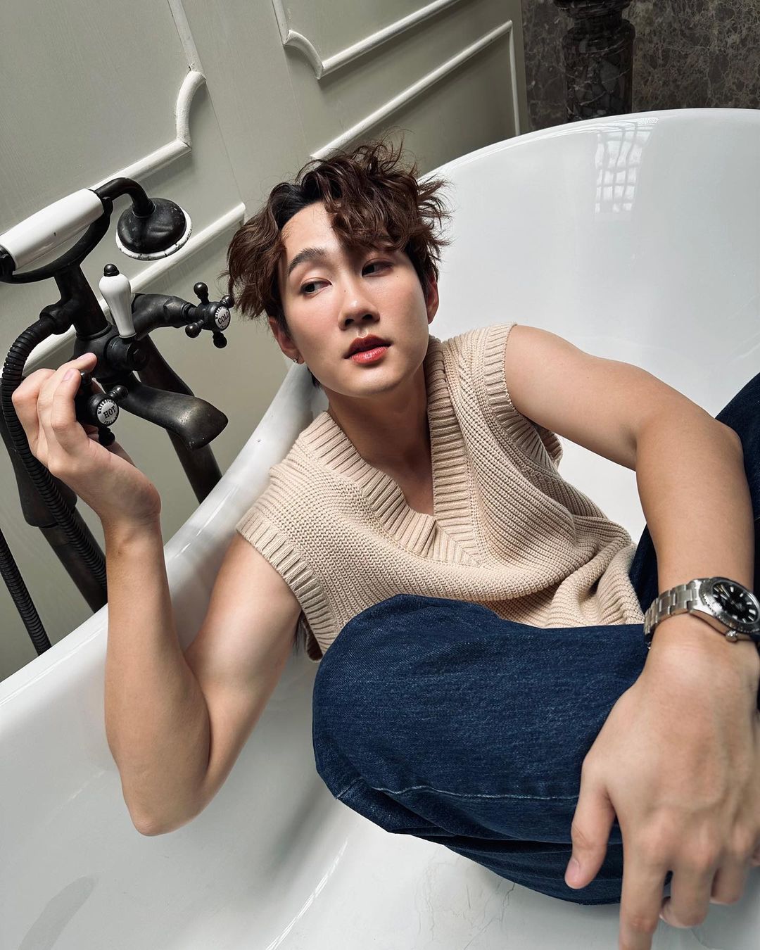 กัปตัน - ชลธร คงยิ่งยง