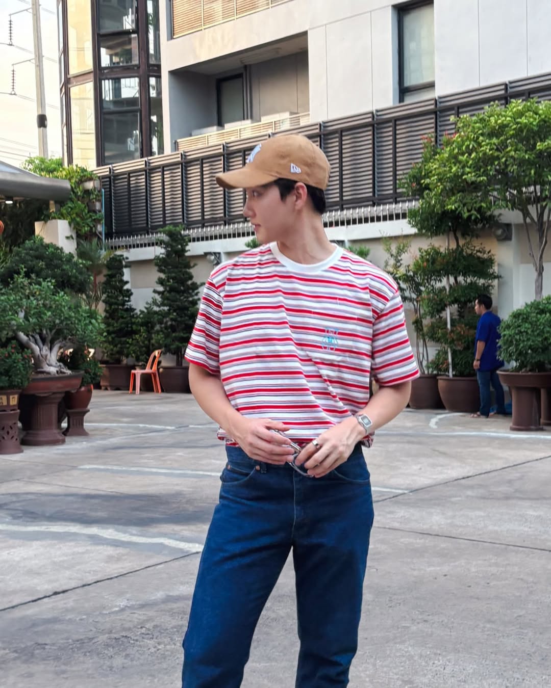 กัปตัน - ชลธร คงยิ่งยง