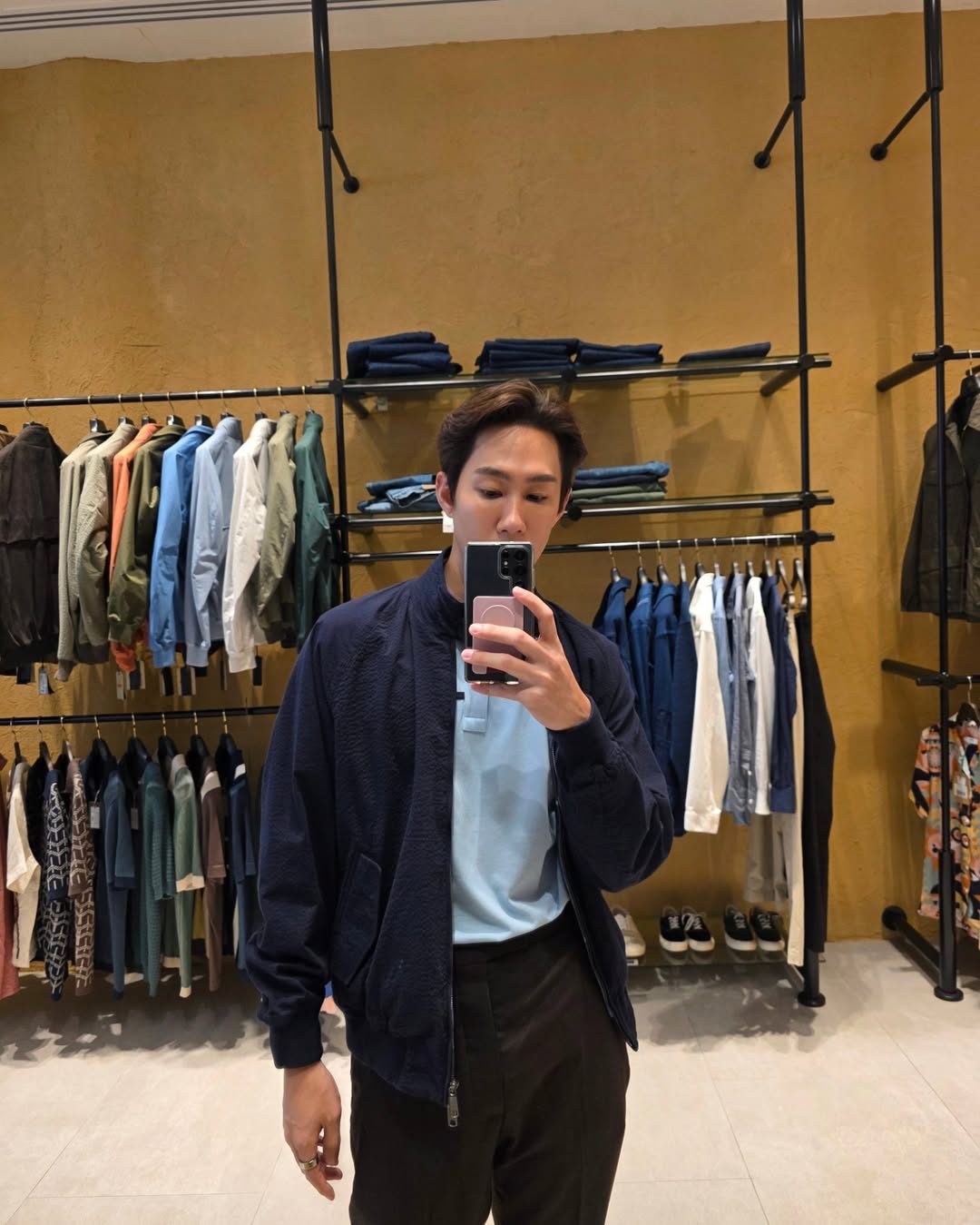 กัปตัน - ชลธร คงยิ่งยง