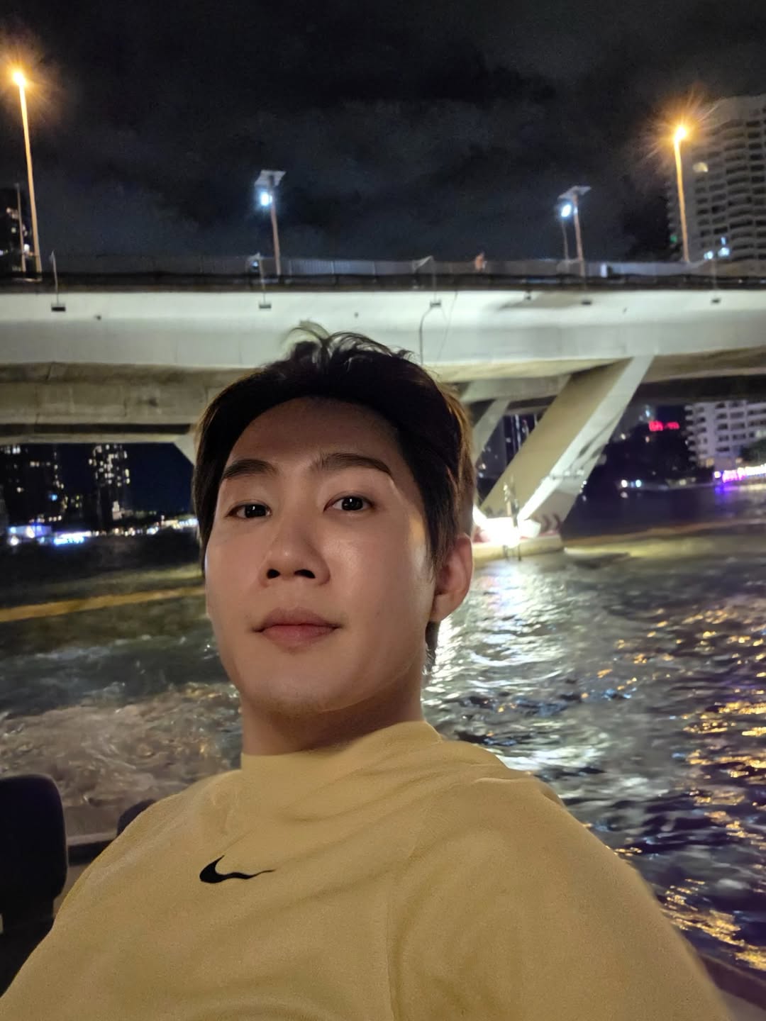 กัปตัน - ชลธร คงยิ่งยง