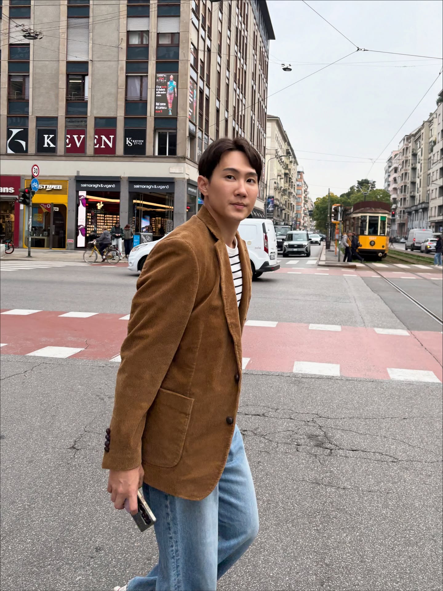 กัปตัน - ชลธร คงยิ่งยง