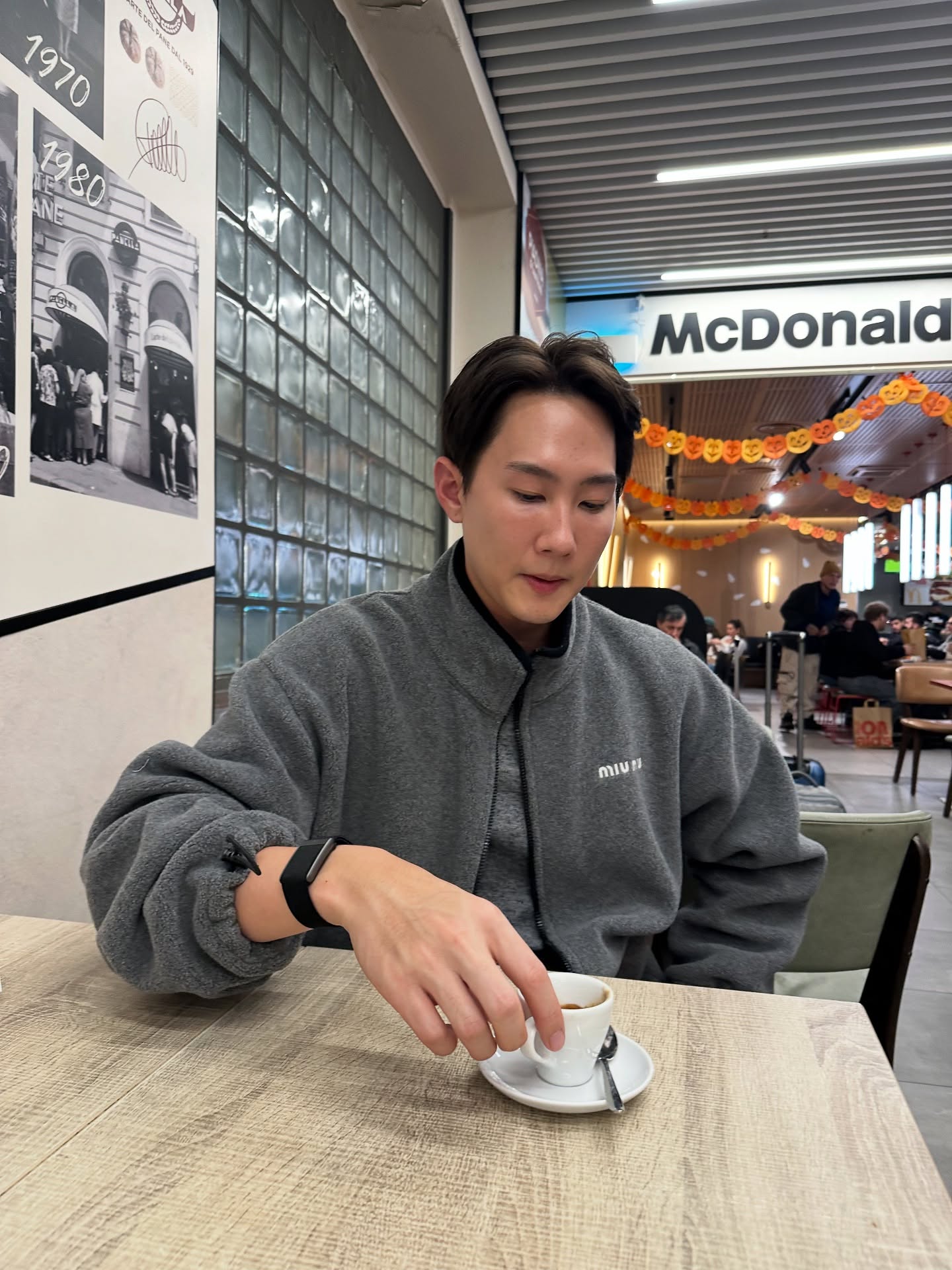 กัปตัน - ชลธร คงยิ่งยง