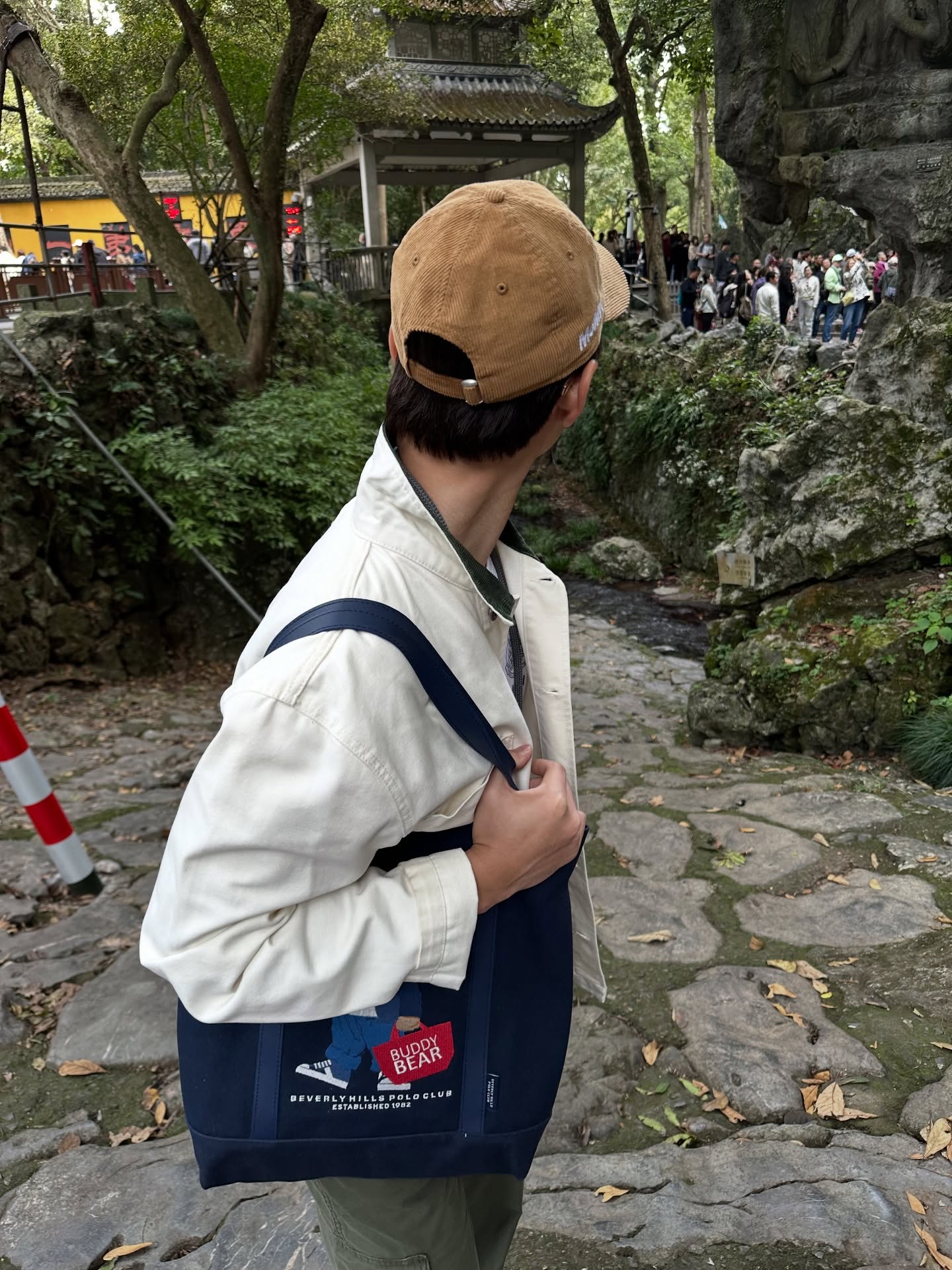 กัปตัน - ชลธร คงยิ่งยง