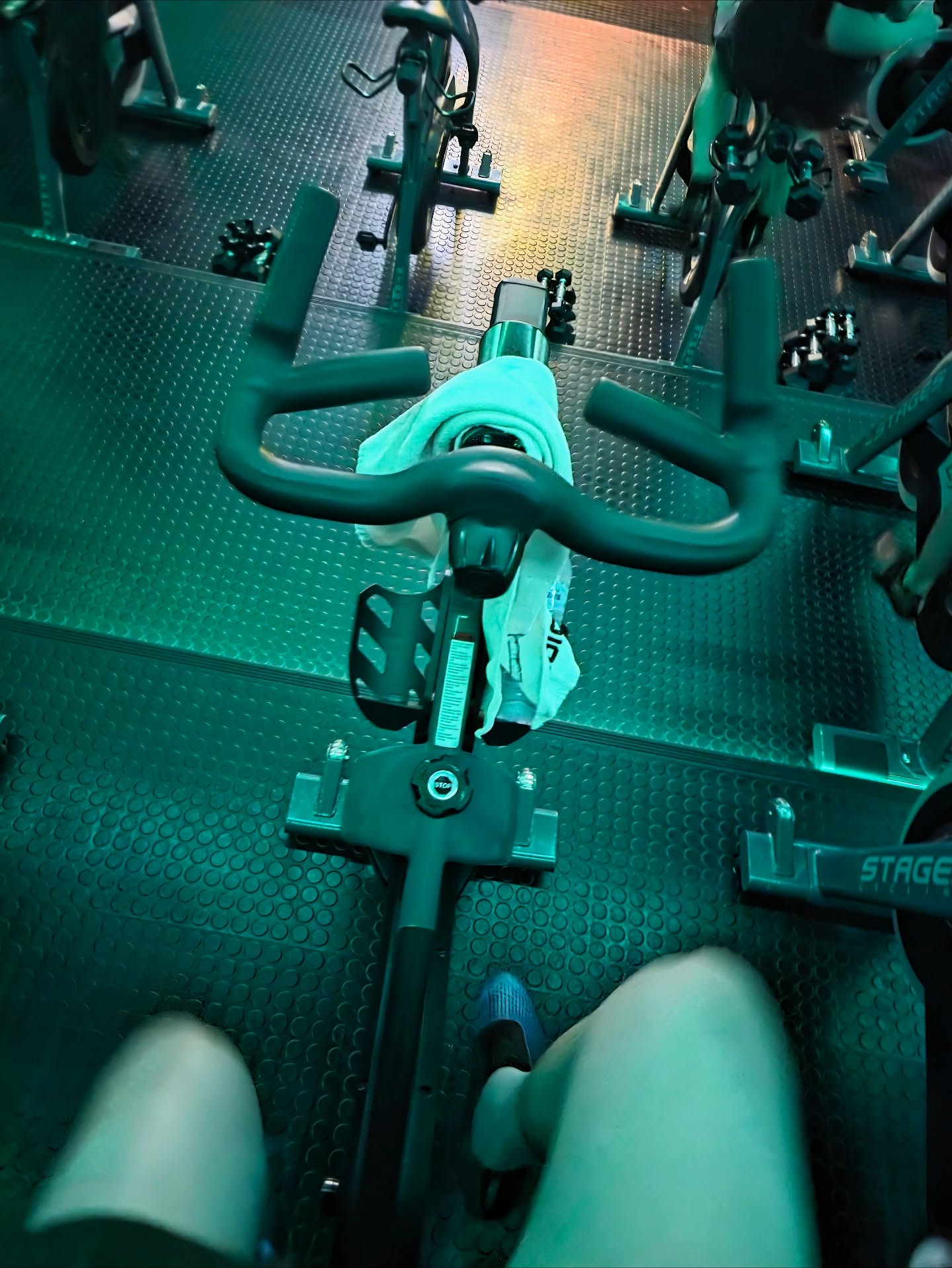 กัปตัน - ชลธร คงยิ่งยง