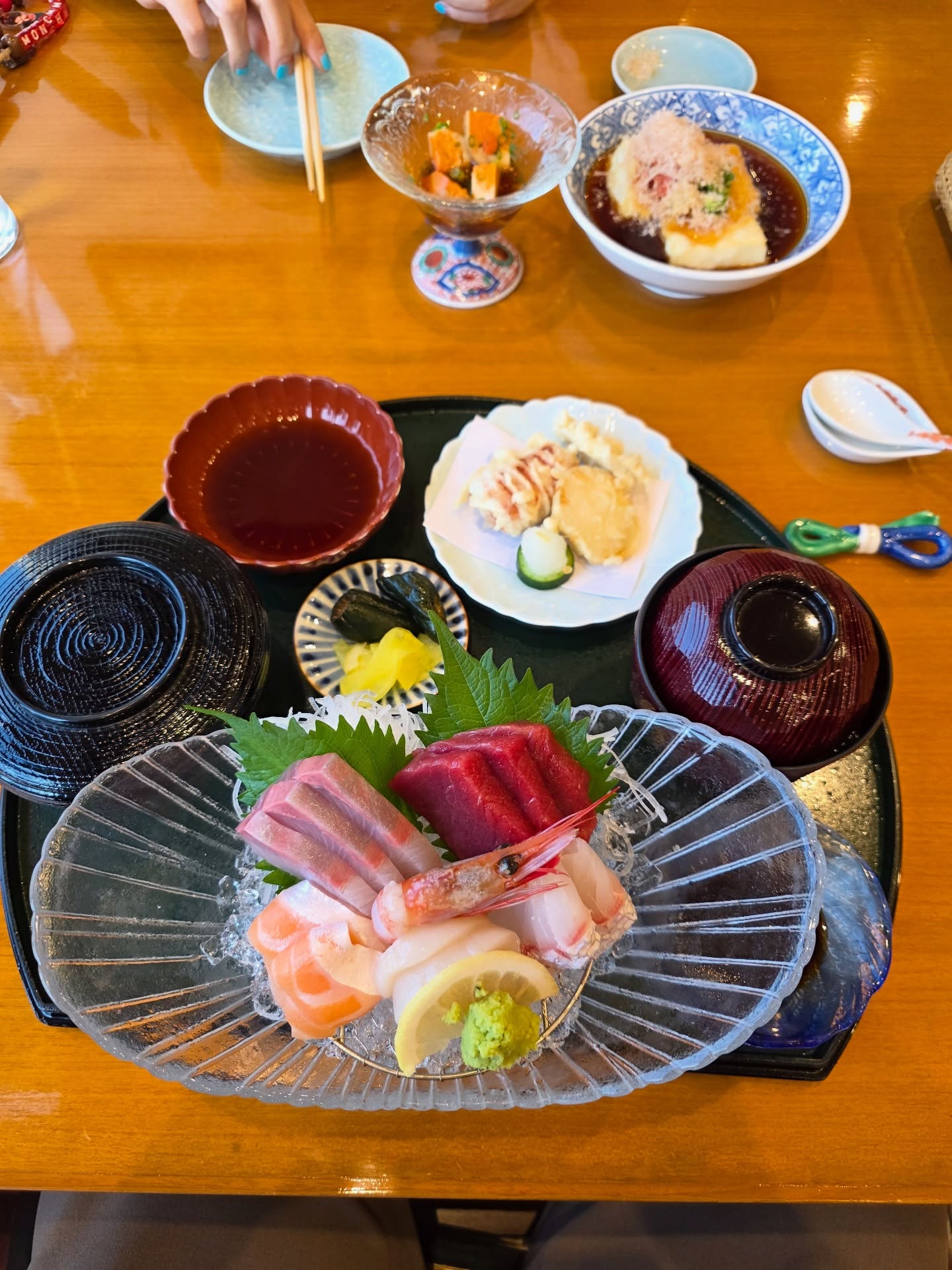 กัปตัน - ชลธร คงยิ่งยง