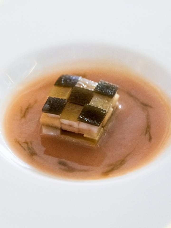 กัปตัน - ชลธร คงยิ่งยง